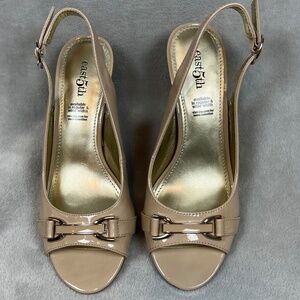 East 5th Patent Leather Sling Back Open Toe Sandals Pumps Adjustable Buckle 6.5